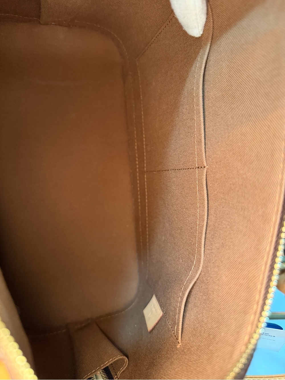 Authentic Louis Vuitton alma PM Monogram with strap,dusty,organizer,COA ❤️🤎❤️ - Picture 7 of 16